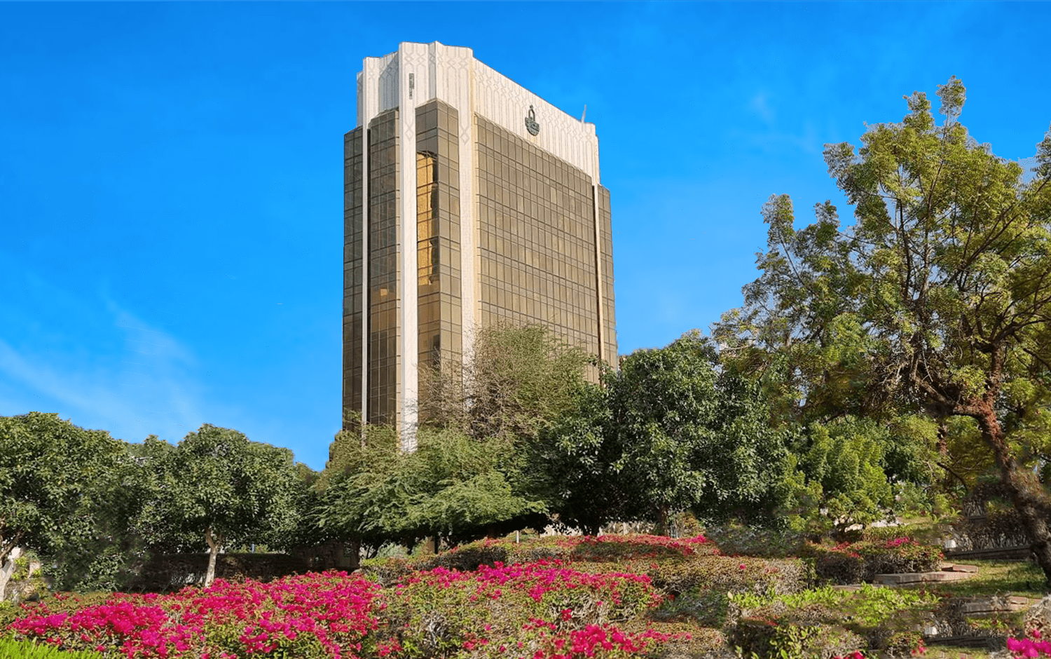 صندوق النقد العربي ينظم دورة حول” كيفية إنشاء محافظ الإستثمار الأخضر والمستدام “