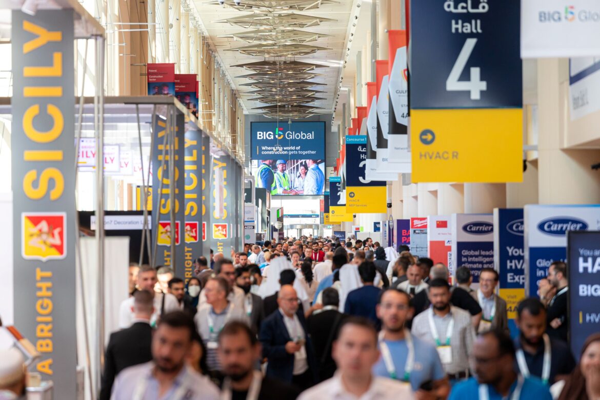 معرض “الخمسة الكبار” يجمع نخبة الشركات العالمية لتعزيز سلاسل التوريد في قطاع البناء والتطوير الحضري